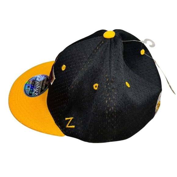 NWT Zephyr ST Pirates Baseball Flat Bill Cap Yellow Black Hat Size  M/L Baseball - Picture 4 of 10